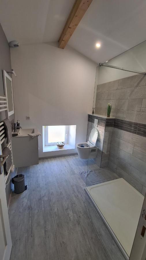 Apartamento La Grange De Karine Et Philippe La Clisse Exterior foto
